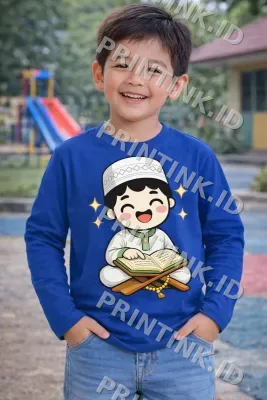 Anak laki-laki mengaji